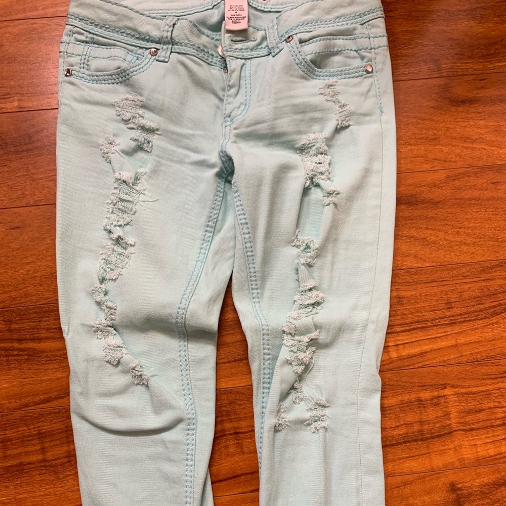 Women’s jeans